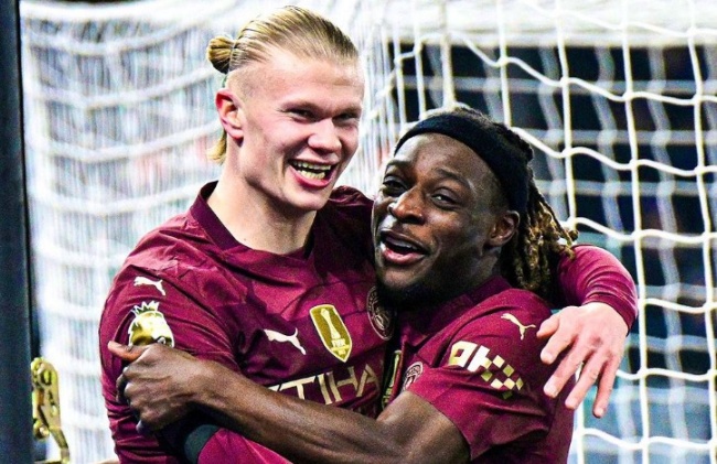 Ảnh bài viết Man City đa dạng hóa hỏa lực: Leeds đối mặt bài toán kép mang tên Haaland và Doku