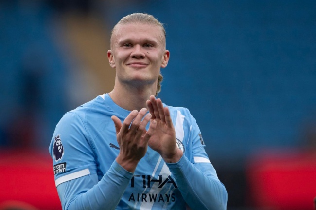 Haaland là cỗ máy săn bàn đáng sợ.
