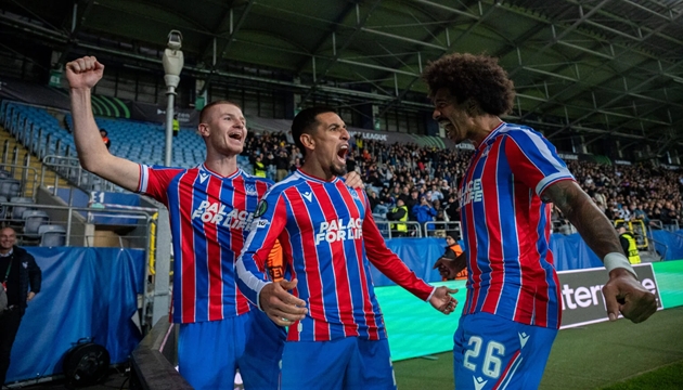 Ảnh bài viết Guehi và Munoz là hai mảnh ghép sắc sảo cho Man Utd năm 2026