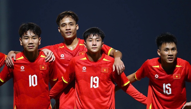 U17 Việt Nam đang chiếm lợi thế hơn U17 Malaysia