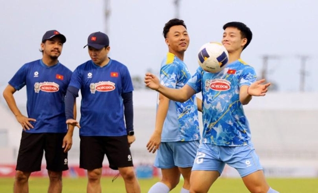 Ảnh bài viết U22 Việt Nam "đóng cửa" luyện quân ở buổi tập cuối