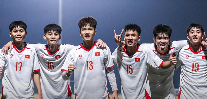 Ảnh bài viết Thắng U17 Macau, U17 Việt Nam được CĐV Đông Nam Á ngợi khen