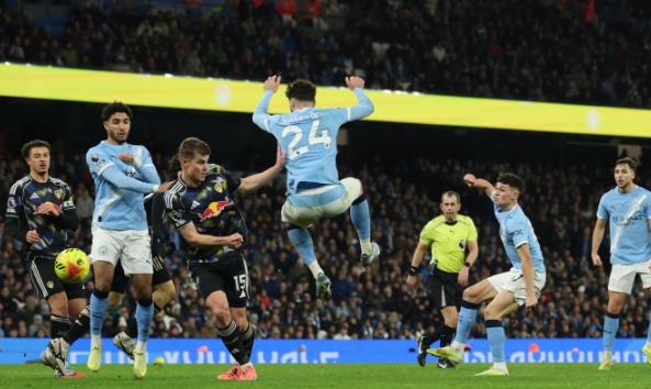 Foden đang có phong độ ấn tượng.