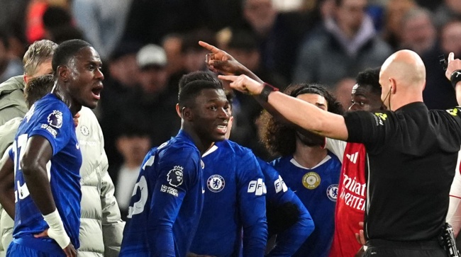 Ảnh bài viết Carragher: “Caicedo quá nôn nóng vì cuộc đối đầu với Rice”