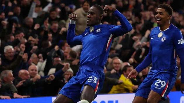 Ảnh bài viết 16 điểm nhấn Chelsea 1-1 Arsenal: Reece James gánh team, Caicedo hóa tội đồ