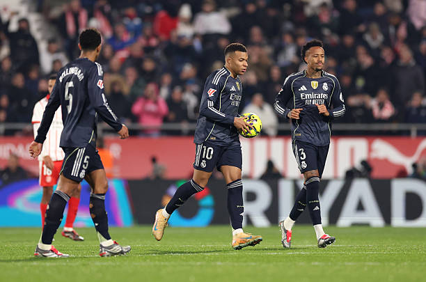 Ảnh bài viết Không phải do Xabi Alonso, chuyên gia nêu rõ vấn đề của Real Madrid