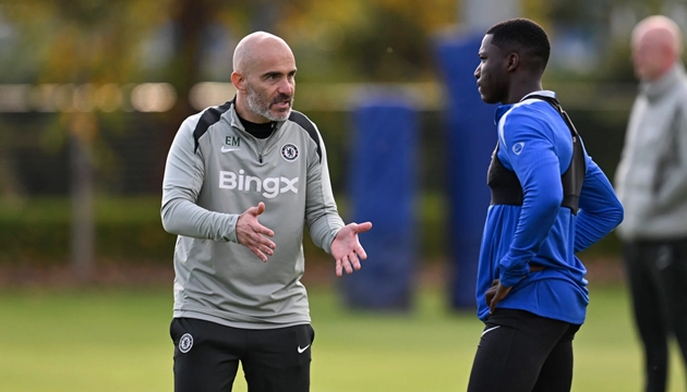 Enzo Maresca cần giữ vững kỷ luật thi đấu cho các cầu thủ, tránh thẻ phạt không đáng có.