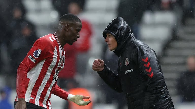 Sunderland đã thể hiện ngoài mong đợi sau khi lên hạng.