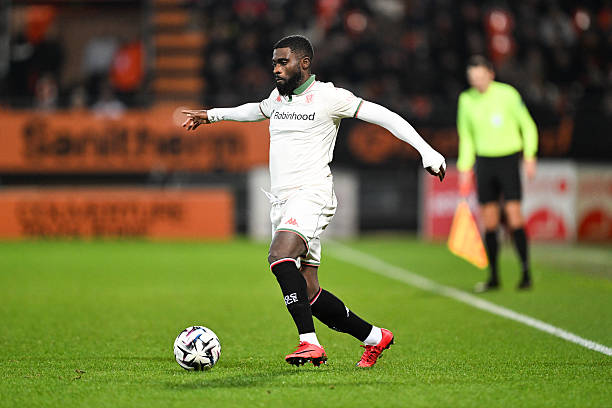 Ảnh bài viết Người cũ Chelsea bị CĐV tấn công sau thất bại bẽ bàng