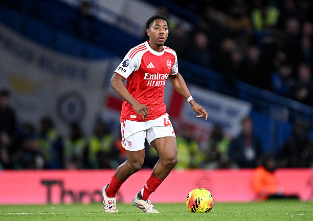 Myles Lewis-Skelly đứng trước tin đồn chia tay Arsenal.