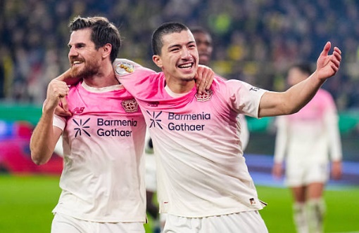 Leverkusen giành chiến thắng tối thiểu trước Dortmund.