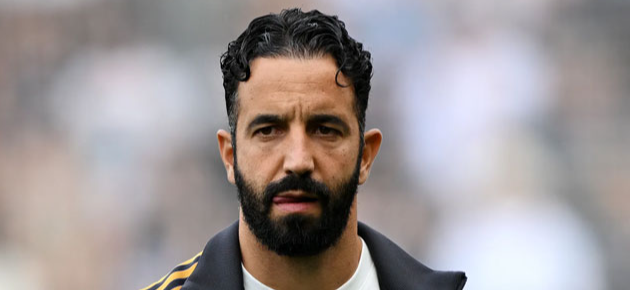 Cunha trở lại giúp Amorim có thêm phương án tấn công.