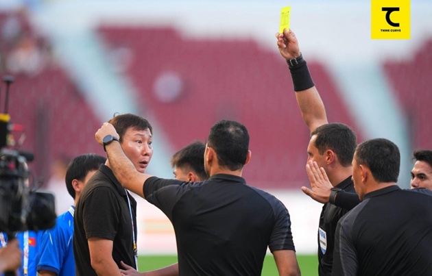 Ảnh bài viết HLV Kim Sang-sik bùng nổ phản ứng vì bàn thắng U22 Việt Nam