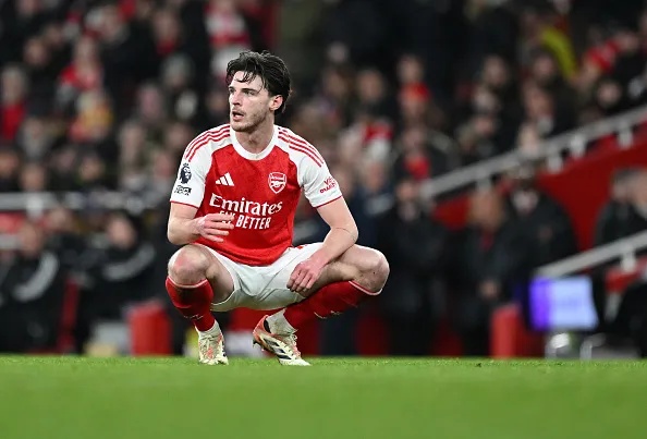 Chiến thắng với nhiều vết gợn của Arsenal.