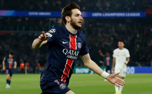 Khvicha Kvaratskhelia được kỳ vọng sẽ giúp PSG giành trọn 3 điểm.