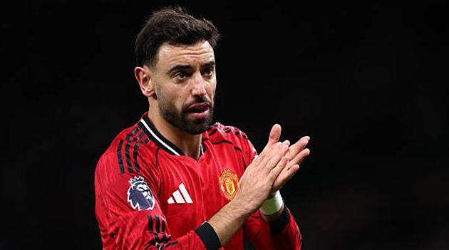 bruno Fernandes chơi nỗ lực ở trận đấu với West Ham.