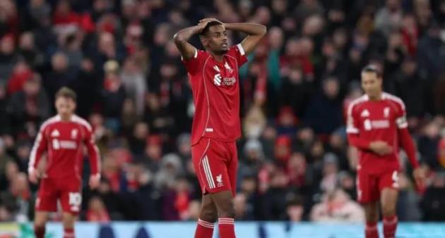 Ảnh bài viết Liverpool cần cải thiện lối chơi để giúp Alexander Isak tìm lại phong độ
