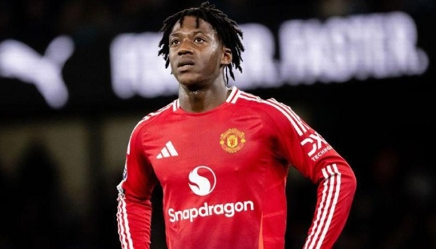 Kobbie Mainoo sắp rời Man United theo dạng cho mượn.