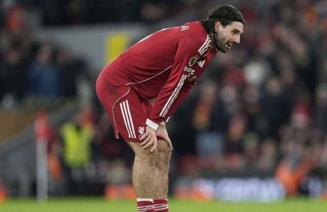 Ảnh bài viết Szoboszlai khẳng định Liverpool phải cải thiện phong độ trước khi nghĩ đến top 4