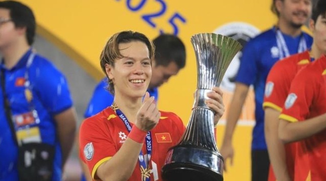 Ảnh bài viết U22 Việt Nam chào đón Viktor Lê: Niềm hy vọng mới sau 10 năm vắng bóng Việt kiều