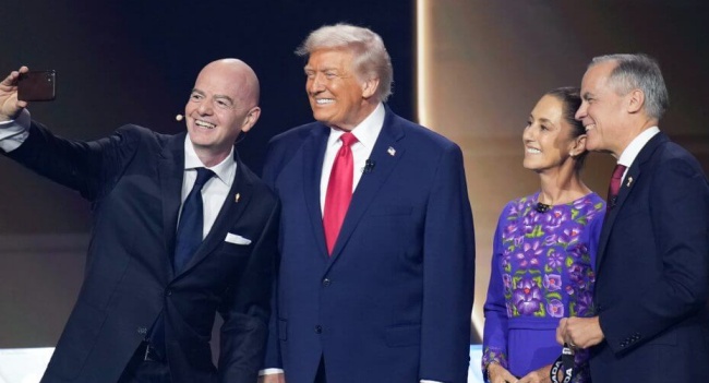 Ảnh bài viết Lễ bốc thăm World Cup 2026: Màn kết hợp gây tranh cãi giữa thể thao và chính trị