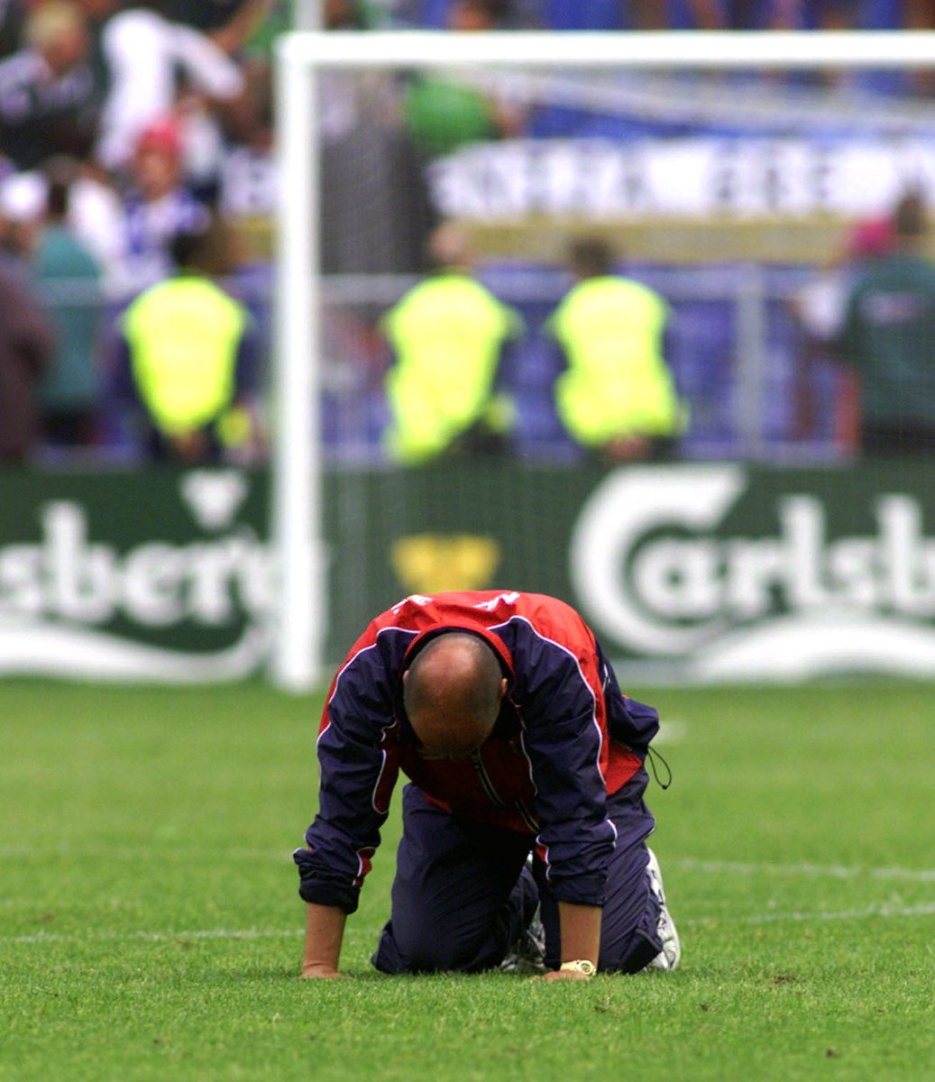 Khoảnh khắc HLV Semb