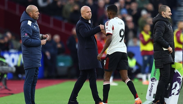 Ảnh bài viết Leeds United vs Liverpool: Cuộc chiến quyết định tương lai của Arne Slot và các ngôi sao