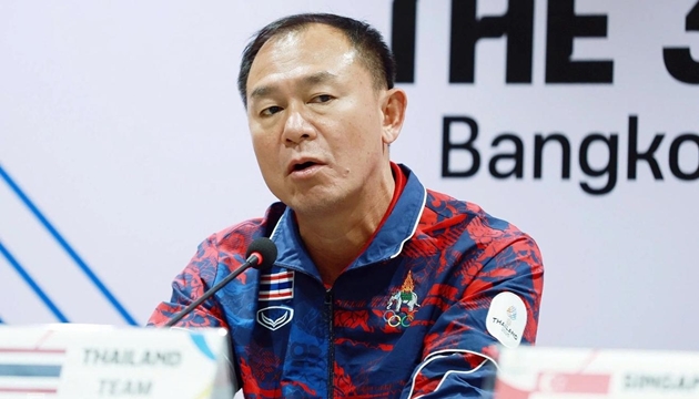 Ông Thawatchai Damrong-Ongtrakul thận trọng với U22 Singapore.