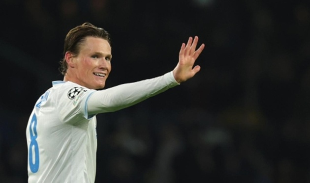 McTominay sẽ dẫn dắt Napoli đấu Juventus