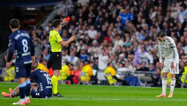 Real phải chấn chỉnh ngay lập tức.