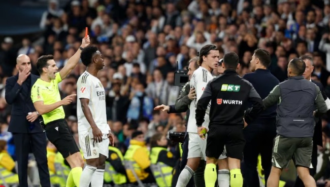 Alonso không hài lòng về công tác trọng tài.