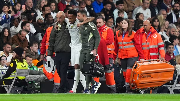 Ảnh bài viết Javi Balboa chỉ trích Ancelotti sau chấn thương của Militao