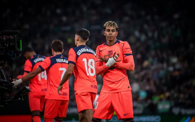 Ảnh bài viết Soi trận Barcelona vs Frankfurt: Điểm tựa sân nhà và sức mạnh hủy diệt