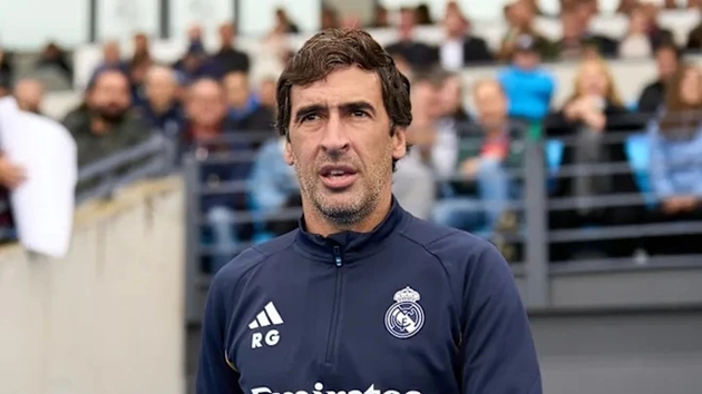 Raul có thể trở lại để ngồi ghế nóng Real Madrid?