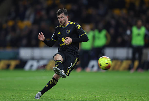 Mason Mount chơi ấn tượng cùng Manchester United.
