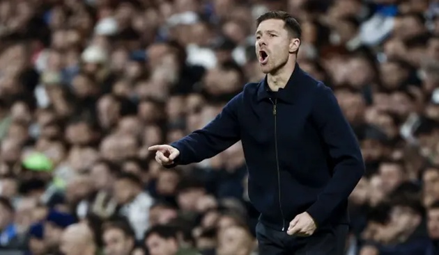 Ảnh bài viết Real Madrid họp khẩn sau thất bại trước Celta Vigo, áp lực lớn với Xabi Alonso