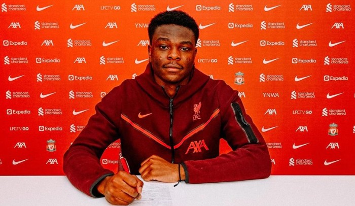 Wellity Lucky được xem như tương lai hàng thủ Liverpool.