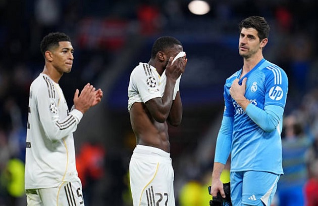 Ảnh bài viết Real Madrid thua oan nghiệt vì VAR bỏ qua lỗi với Courtois