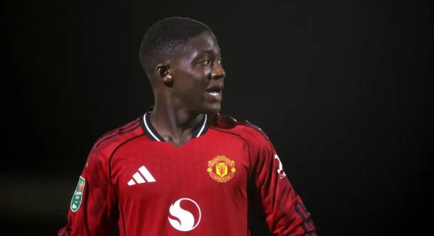 Ảnh bài viết Giám đốc Napoli xác nhận quan tâm Mainoo: Đội bóng Italia chuẩn bị đón sao trẻ Man Utd?