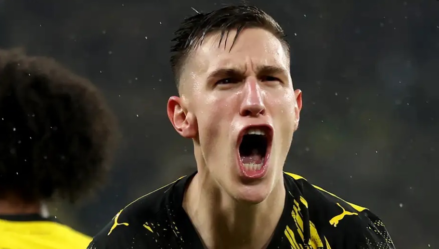 Ảnh bài viết Schlotterbeck chỉ trích đồng đội sau trận hòa thất vọng của Borussia Dortmund