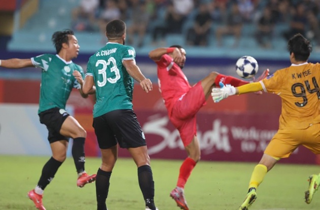 CAHN không thể giành 3 điểm như trận lượt đi