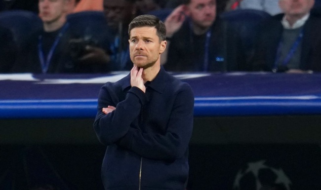 Ảnh bài viết Khủng hoảng Real, Benzema chỉ trích thiếu sự kết nối giữa Mbappe, Vinicius và Bellingham