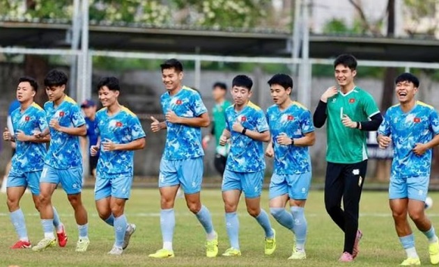 Ảnh bài viết HLV Kim Sang-sik chia nhóm tập – Toan tính chiến thuật khôn ngoan