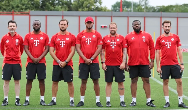 Ảnh bài viết Bayern Munich gia hạn với ban huấn luyện của Vincent Kompany