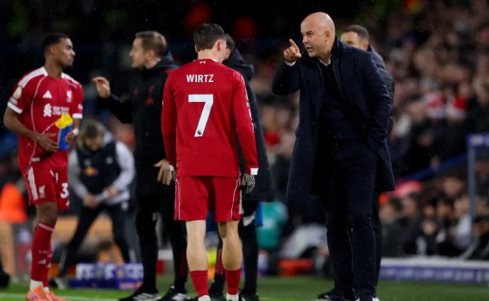 Ảnh bài viết Liverpool gặp vấn đề: Florian Wirtz sa sút tại Ngoại hạng Anh