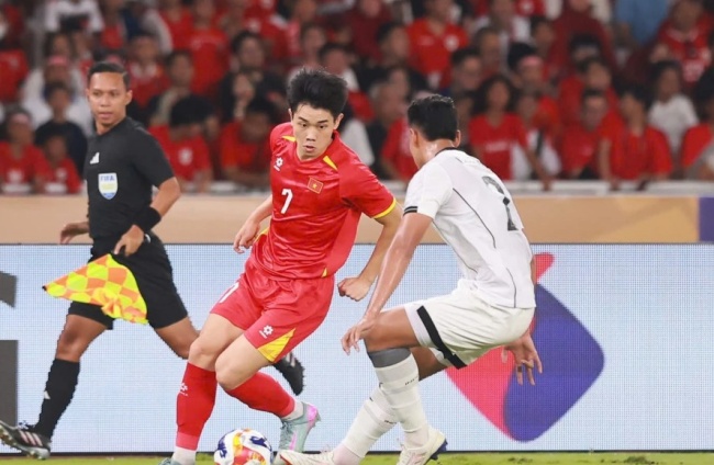 Ảnh bài viết SEA Games 33: Đình Bắc dẫn dắt U22 Việt Nam với màn trình diễn ấn tượng