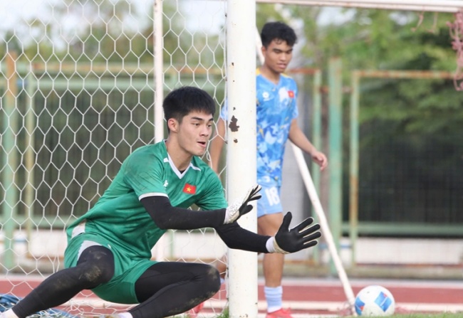 Ảnh bài viết Trung Kiên thúc giục U22 Việt Nam dốc 200% sức trước Philippines