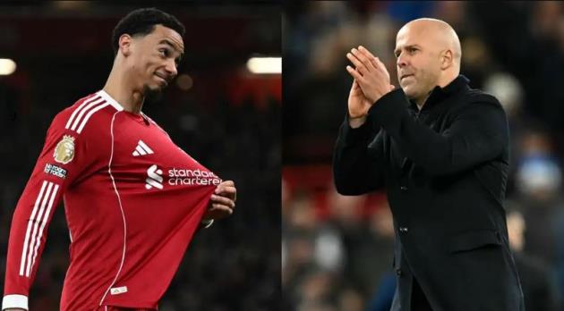 Ảnh bài viết Arne Slot khen ngợi Hugo Ekitike sau cú đúp giúp Liverpool đánh bại Brighton