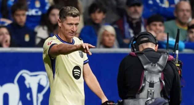 Ảnh bài viết Lý do Lewandowski không thi đấu phút nào trong trận Barcelona gặp Osasuna