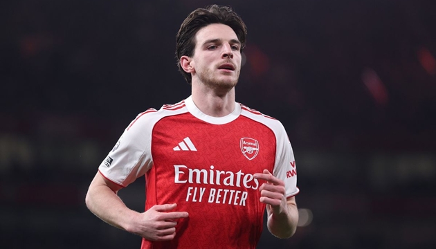 Declan Rice không hài lòng với màn trình diễn của toàn đội.